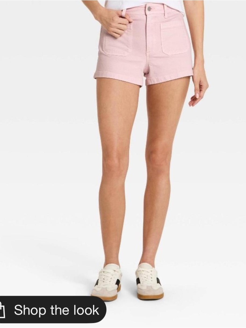 Francesca’s Women's White Utility Pocket Shorts.
Size S